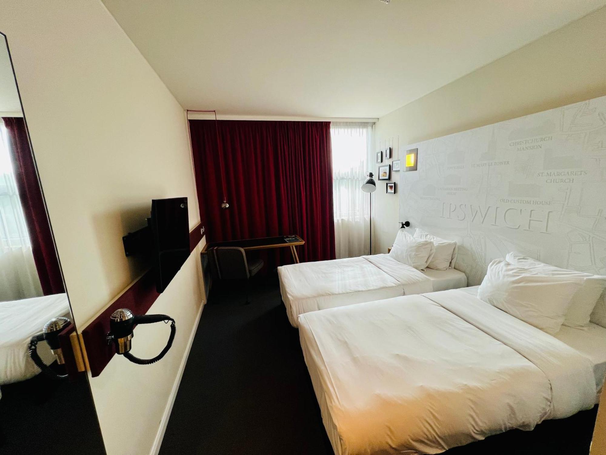 B&B Hotel Ипсуич Екстериор снимка