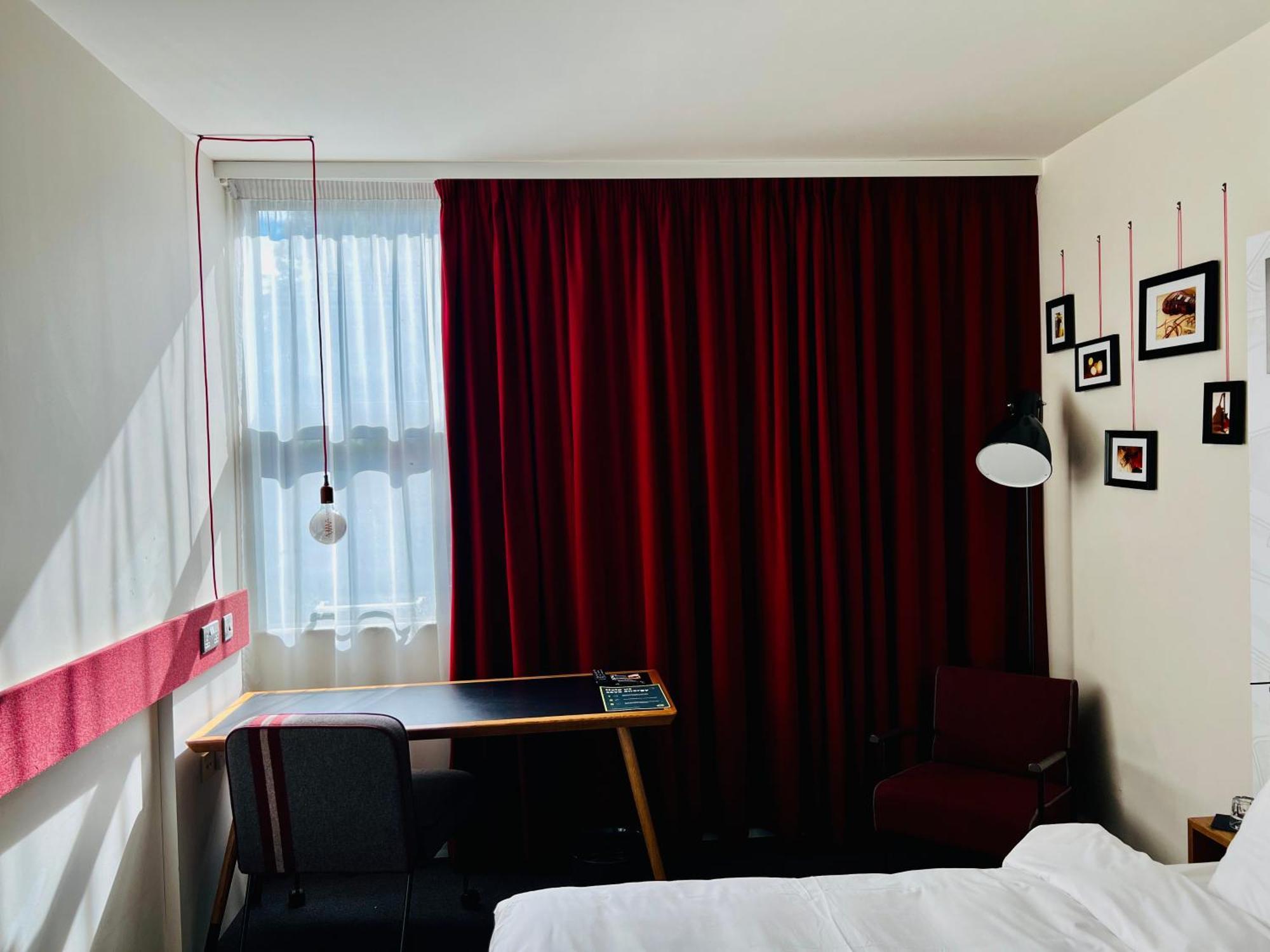 B&B Hotel Ипсуич Екстериор снимка