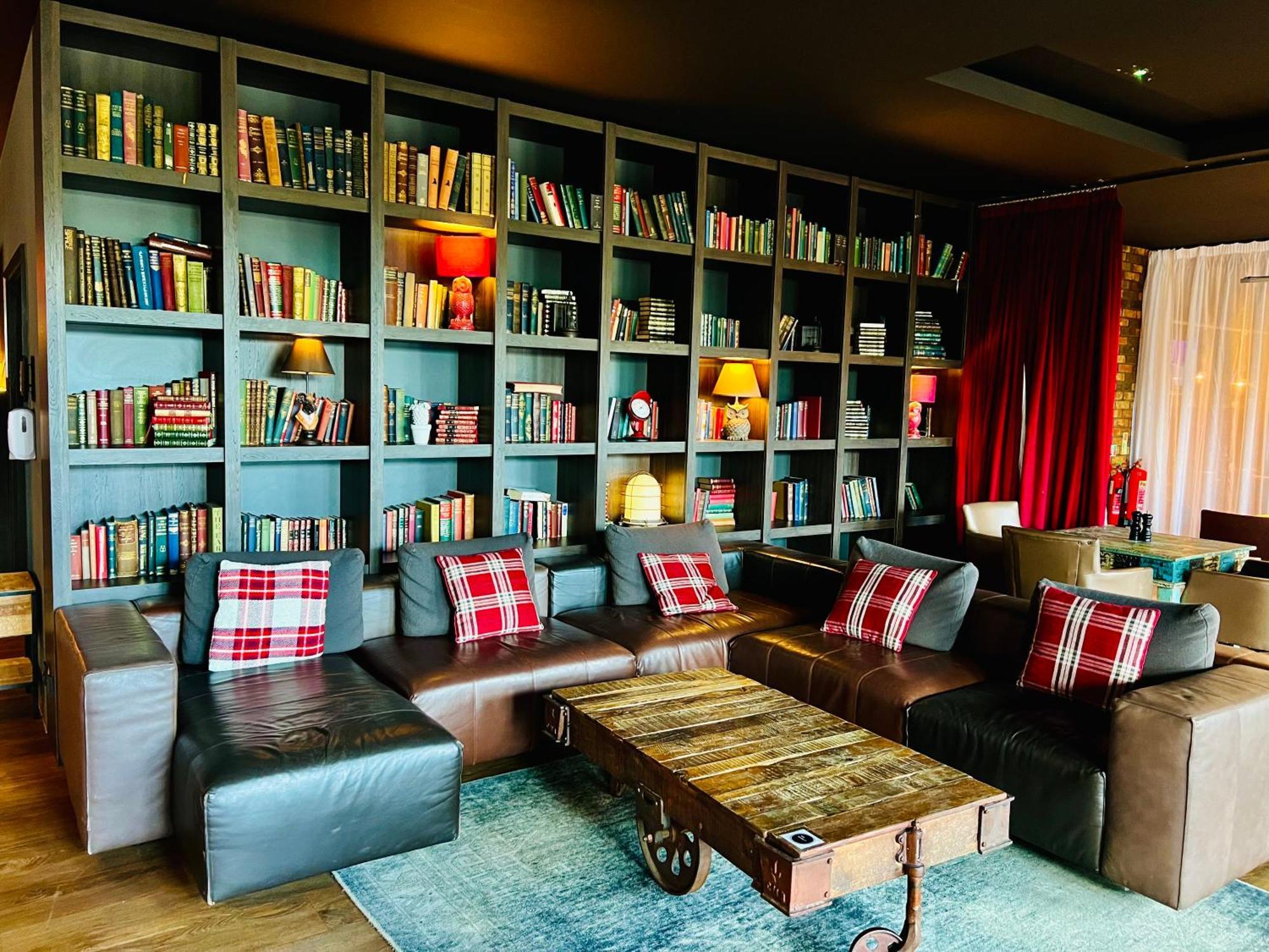 B&B Hotel Ипсуич Екстериор снимка